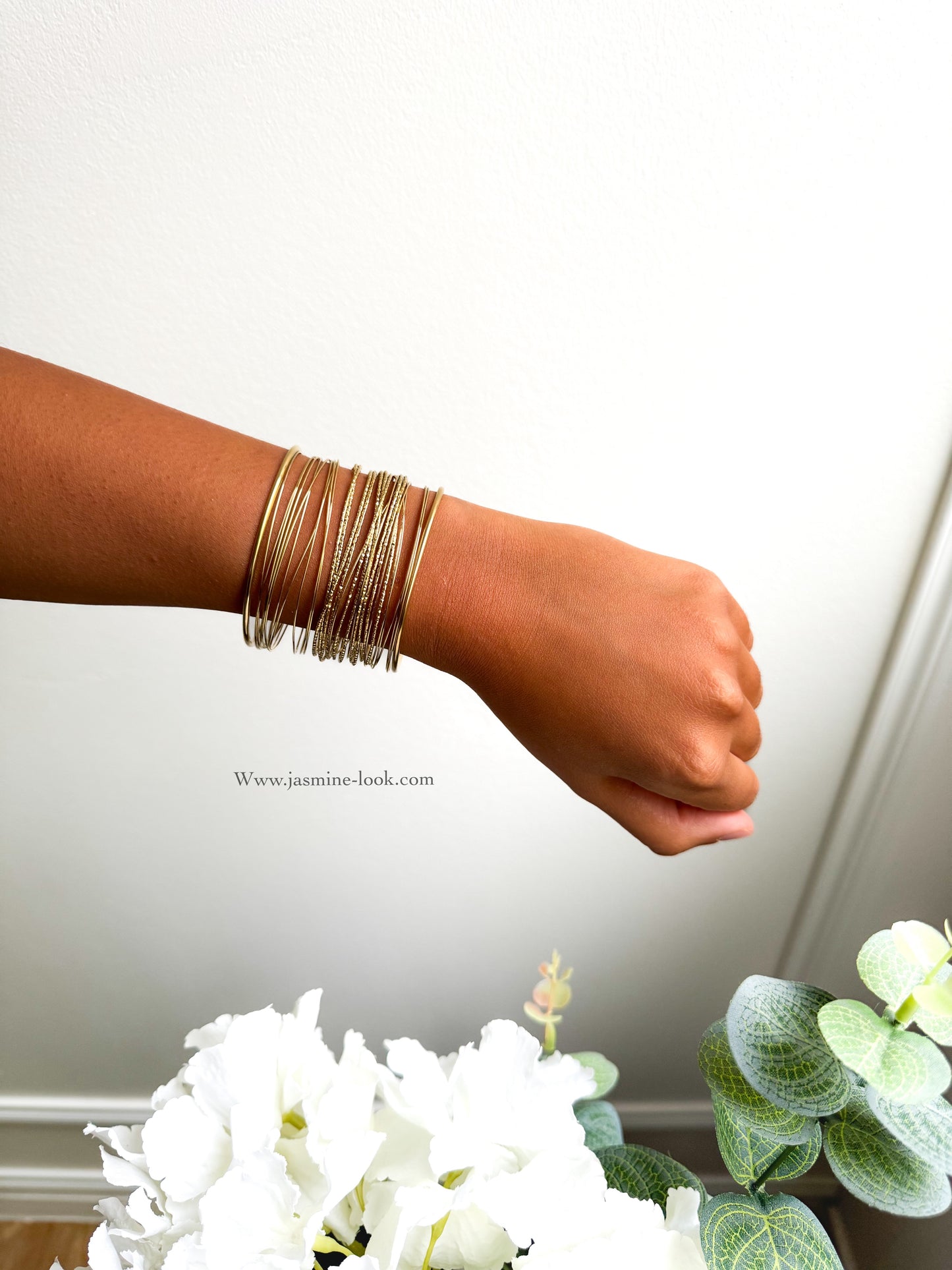 Cuff bracelet