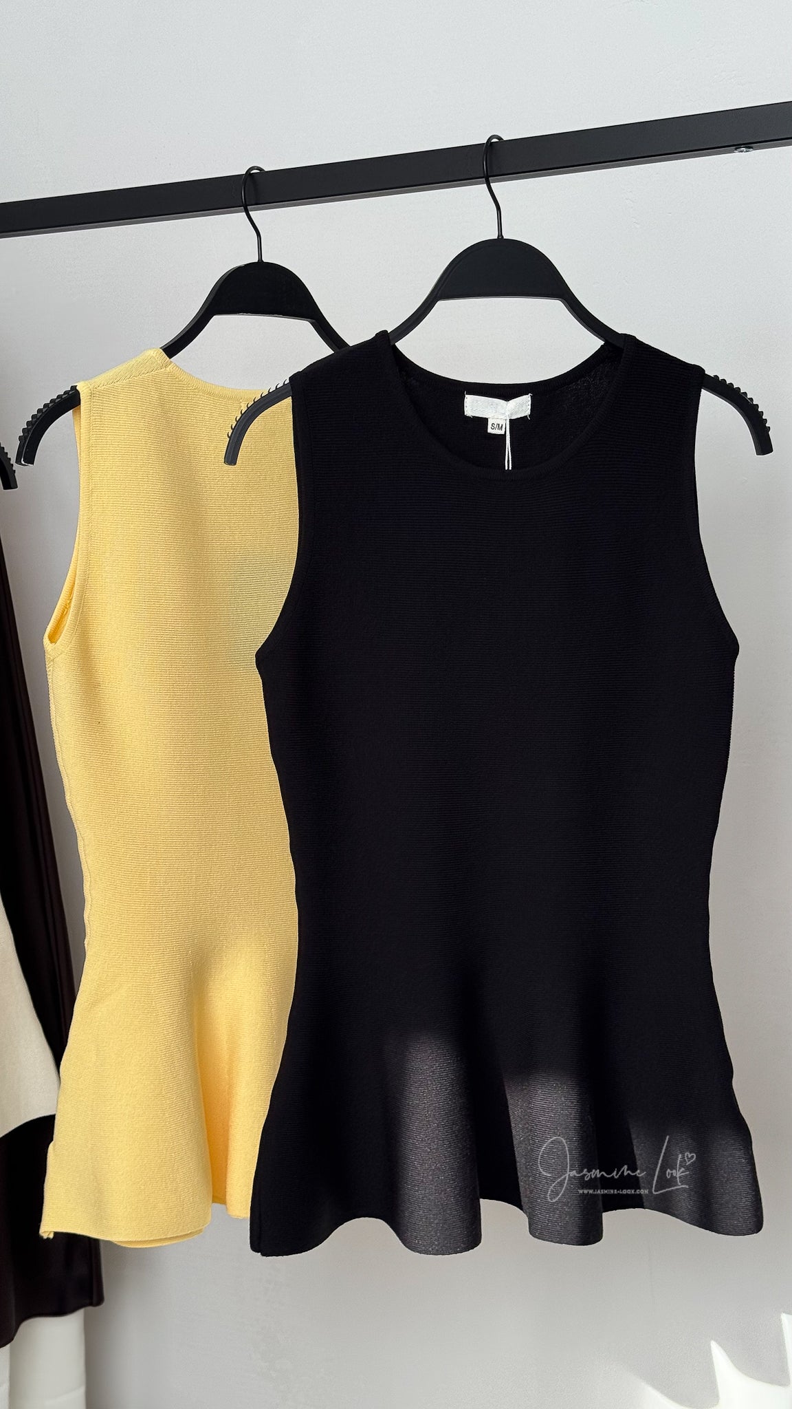 Top péplum jaune