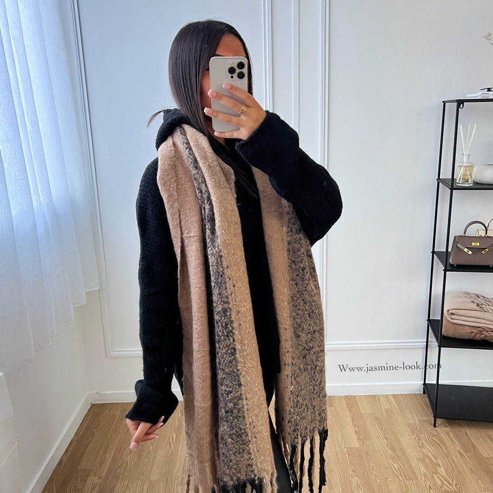 Two-tone maxi scarf