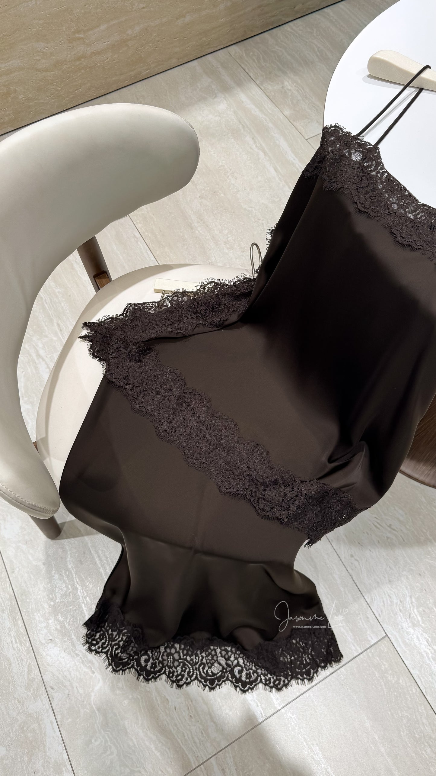 Top satin Lace