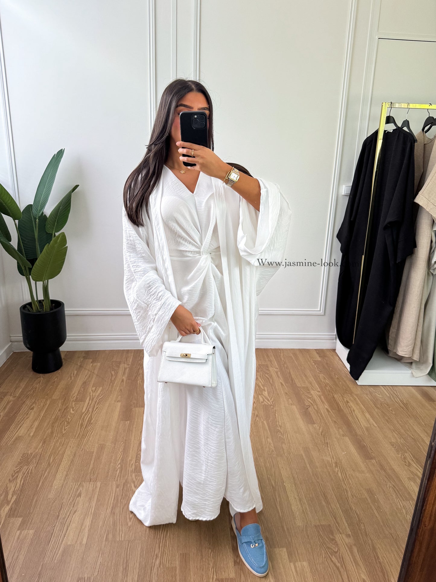 White Qatari Kimono Set