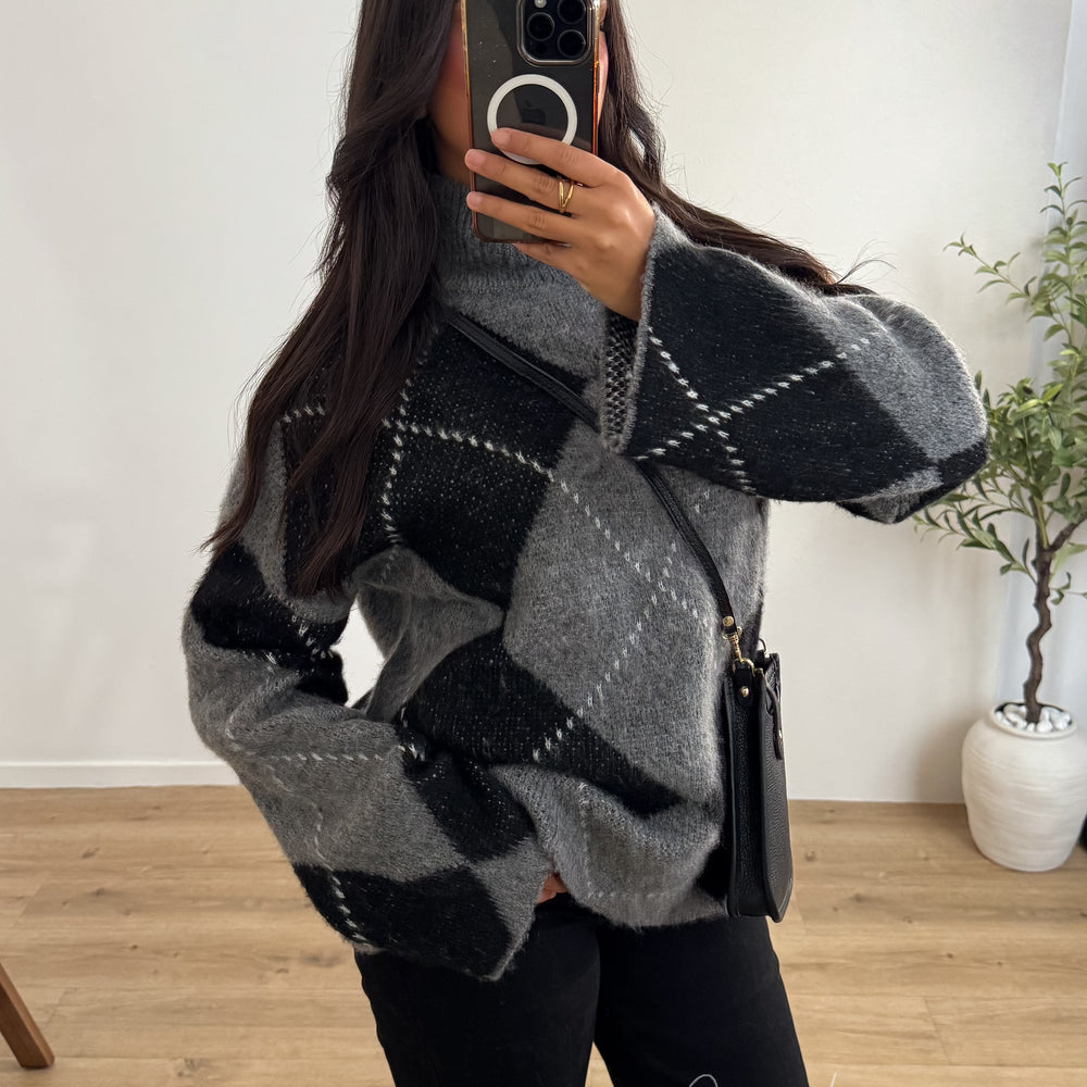 Pull Emna | GRIS