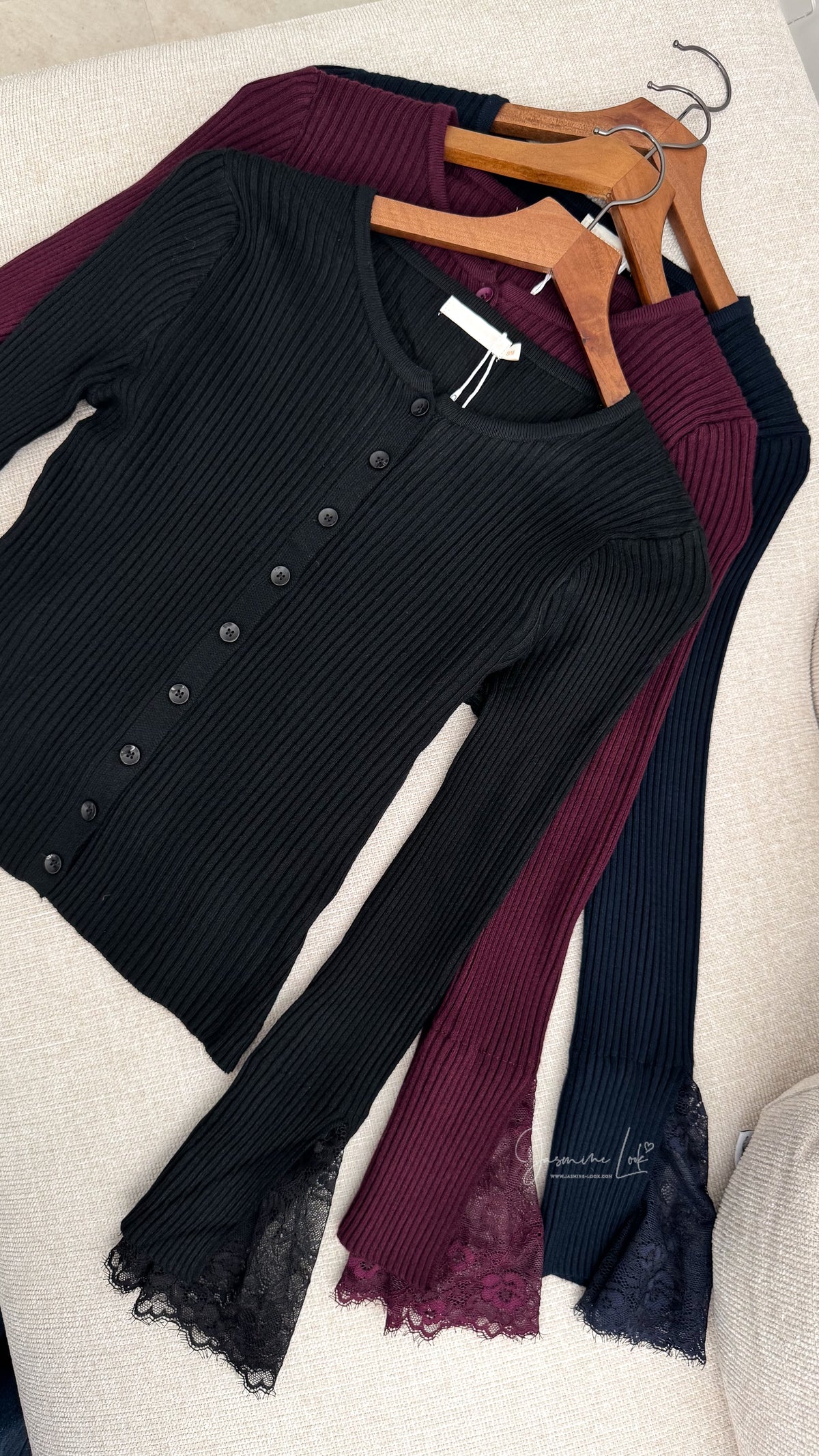 Pull Emna | Marine