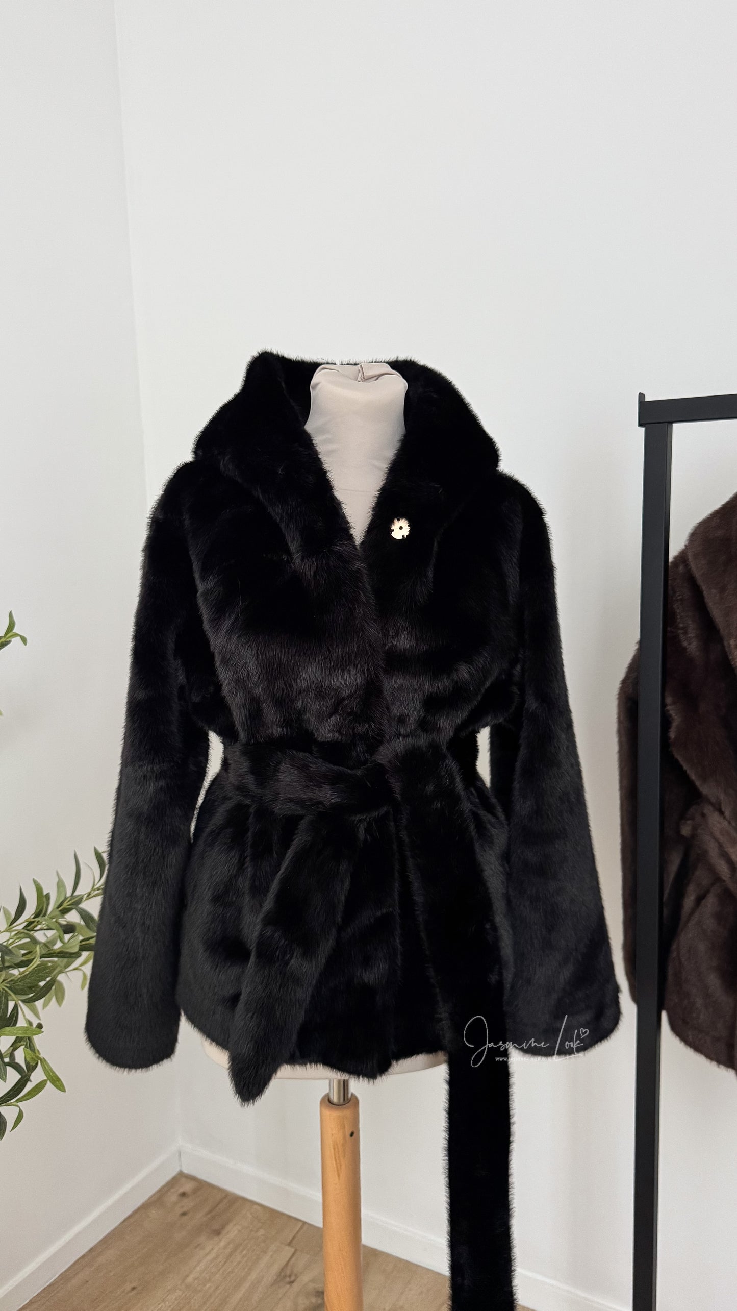 Fourrure Eyna| Noir