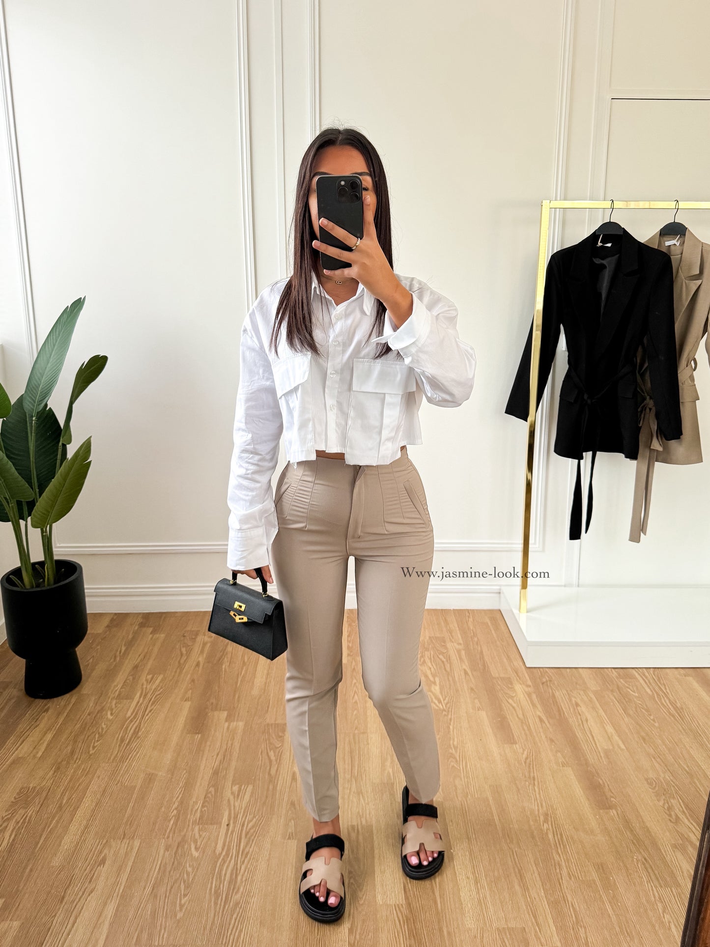 Shape taupe pants