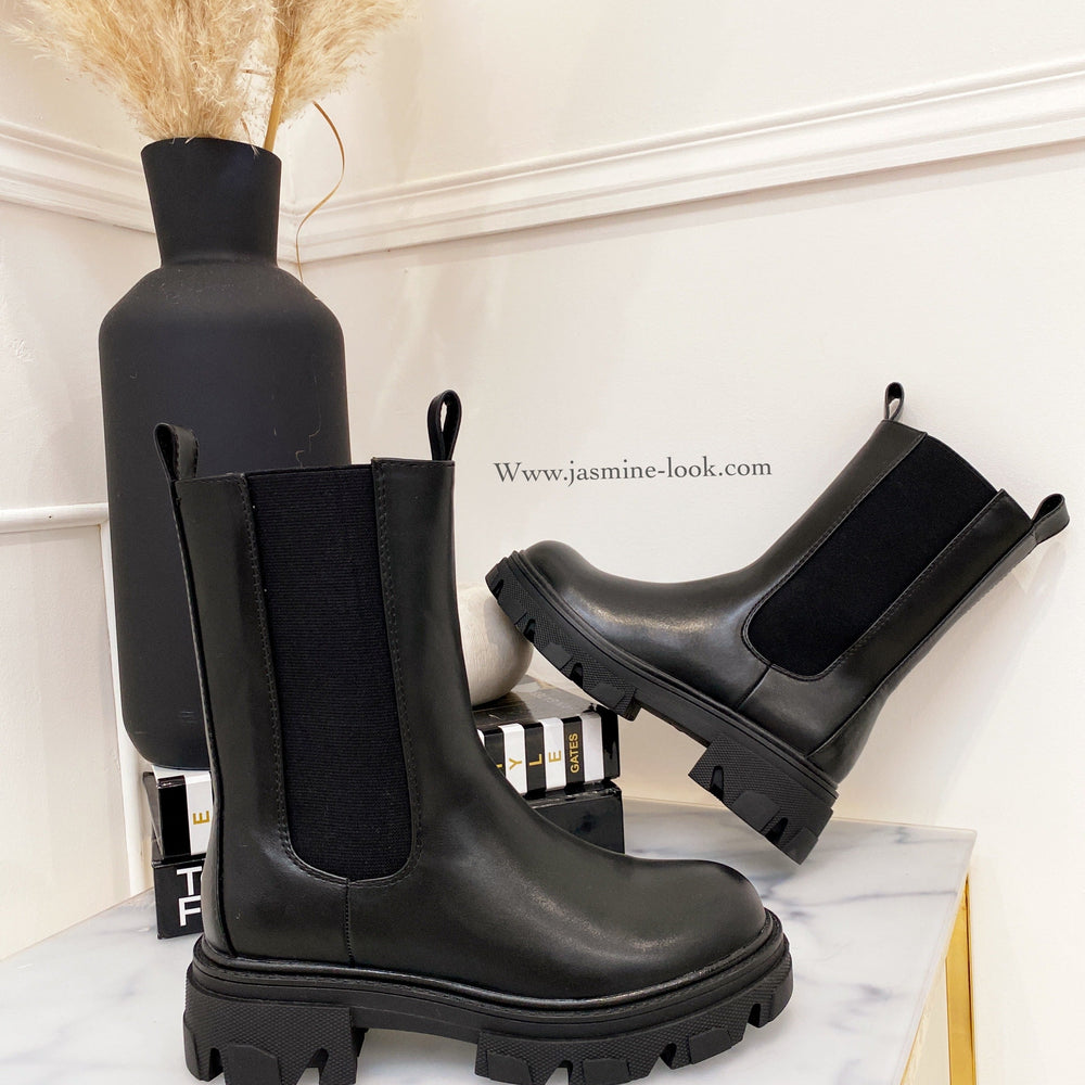 Chelsea boots