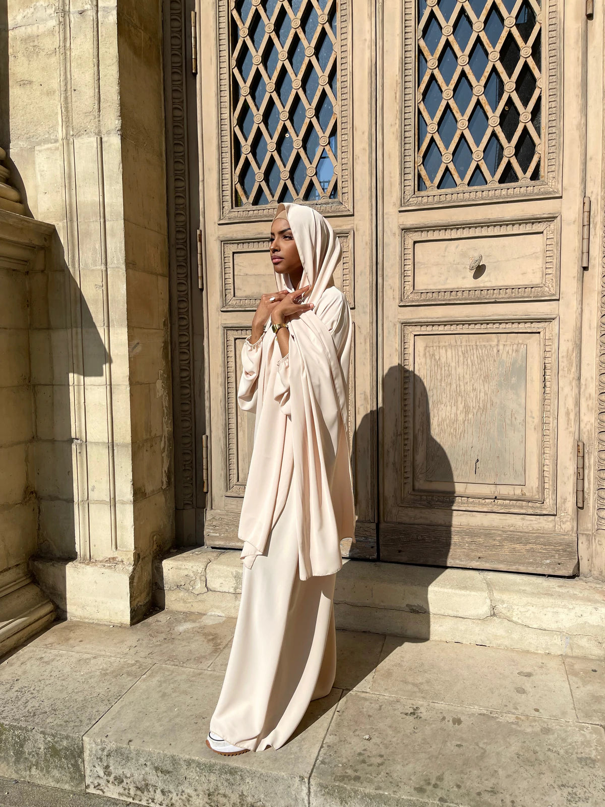 Integrated hijab abaya