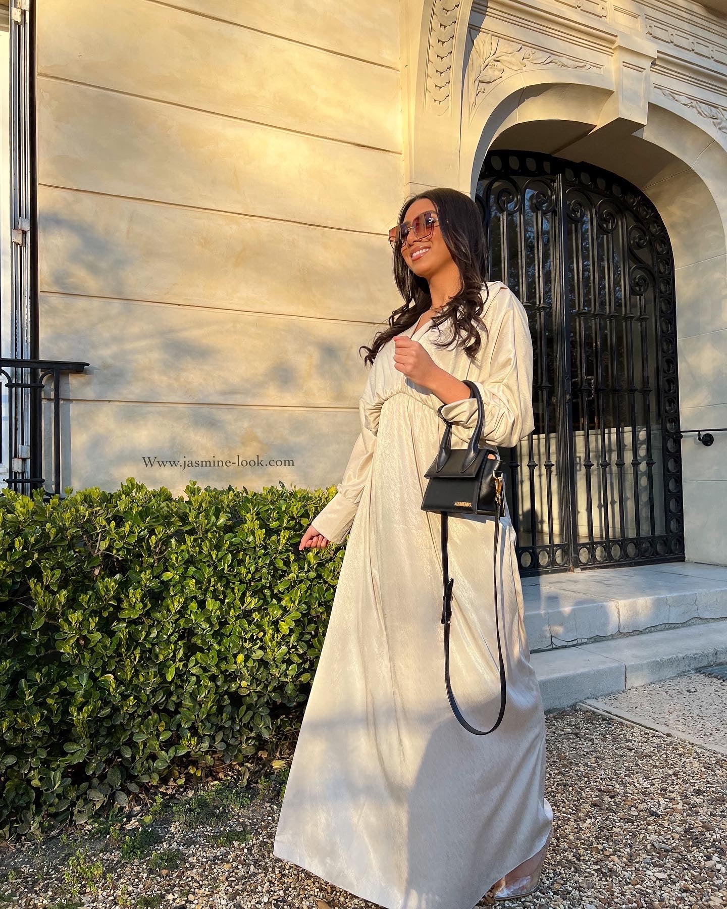 Siya beige long dress