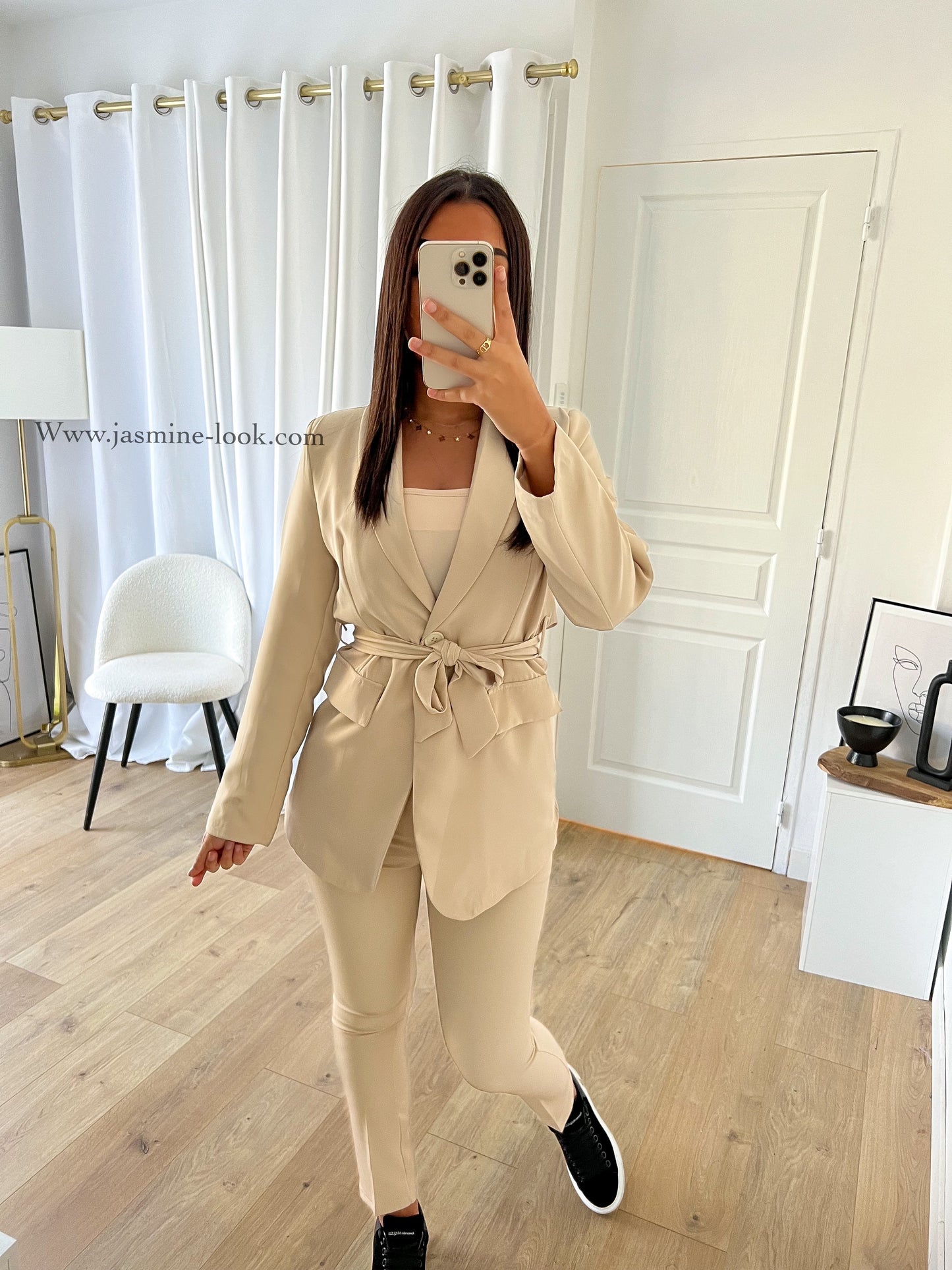 Beige slim suit