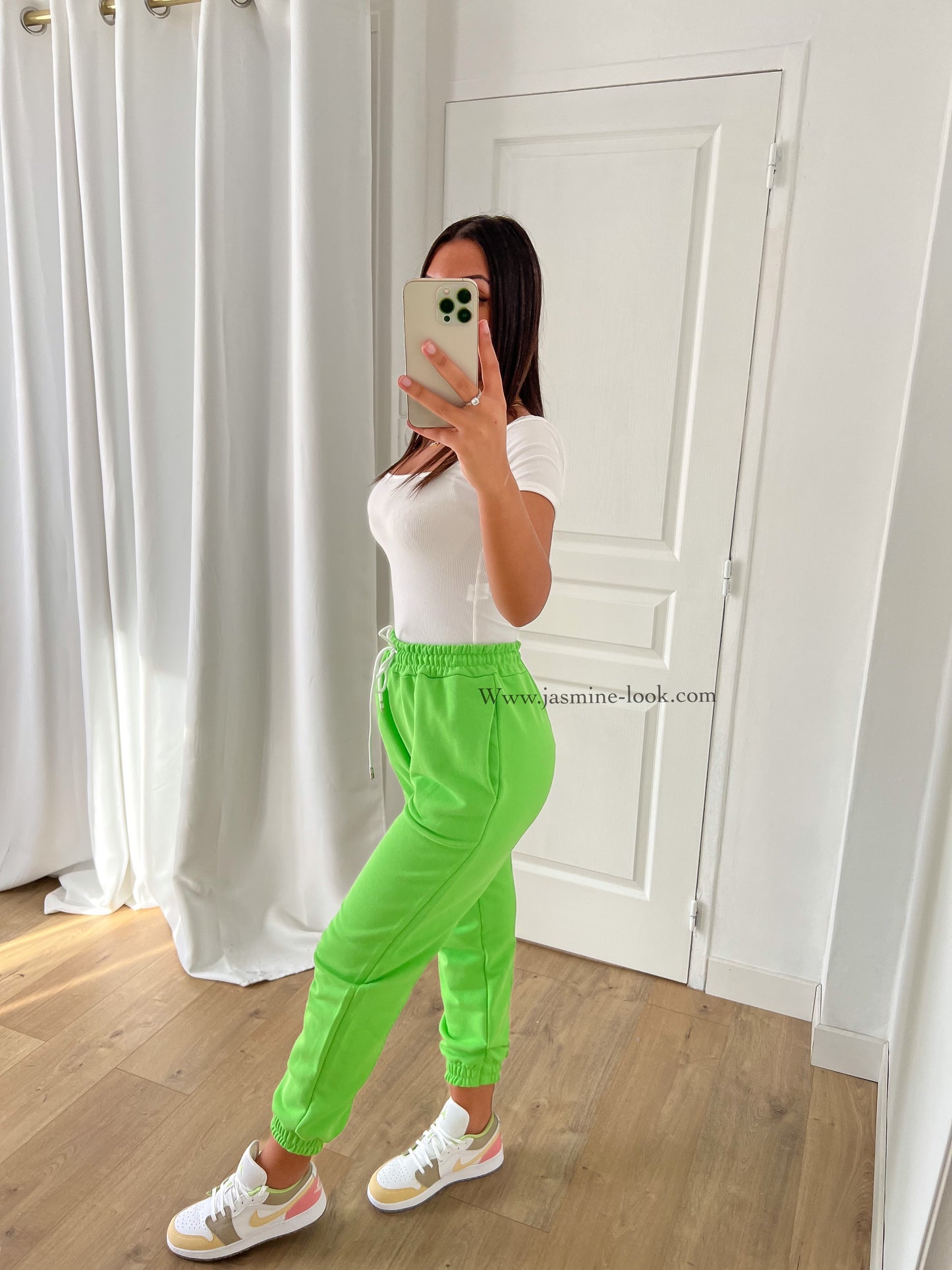 Apple green jogger